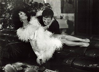 Joan Collins feet photo thumbnail