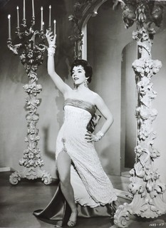 Joan Collins feet photo thumbnail
