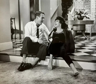 Joan Collins feet photo thumbnail