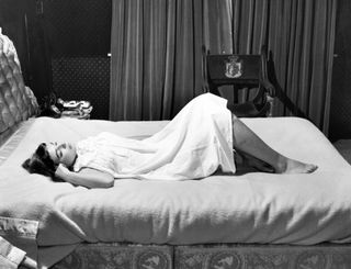 Joan Collins feet photo 1