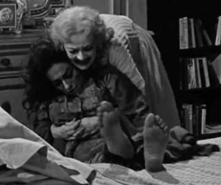Joan Crawford feet photo 10