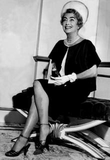 Joan Crawford feet photo 3