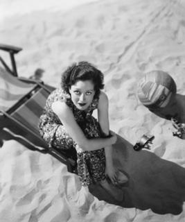 Joan Crawford feet photo 20