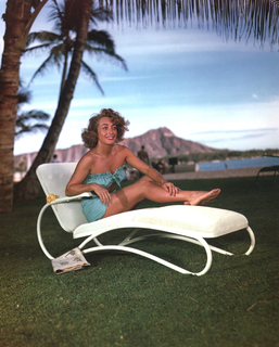 Joan Crawford feet photo 15