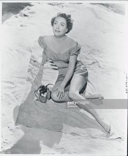 Joan Crawford feet photo 11
