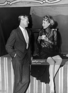 Joan Crawford feet photo 9