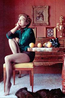 Joan Crawford feet photo 16