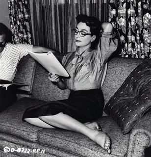 Joan Crawford feet photo 14