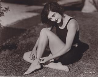 Joan Crawford feet photo 2