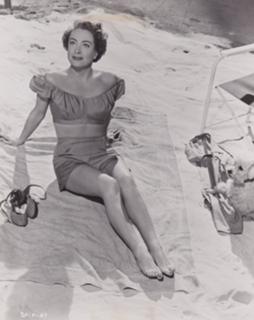 Joan Crawford feet photo 3
