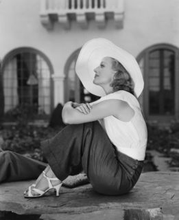 Joan Crawford feet photo 5