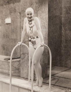 Joan Crawford feet photo 13