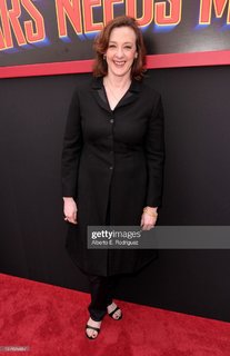 Joan Cusack feet photo 6