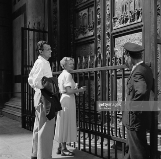 Joan Fontaine feet photo 10