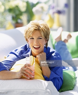 Joan Lunden feet photo 17