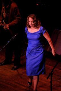 Joan Osborne feet photo 14