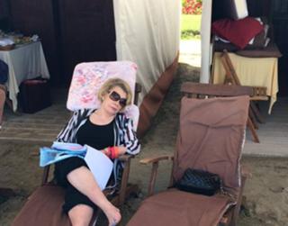 Joan Rivers feet photo 3