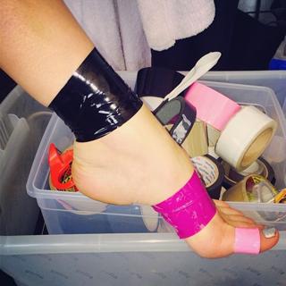 Joan Smalls feet photo thumbnail