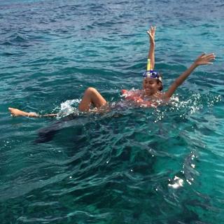 Joan Smalls feet photo thumbnail