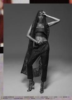 Joan Smalls feet photo thumbnail