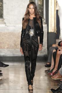 Joan Smalls feet photo thumbnail