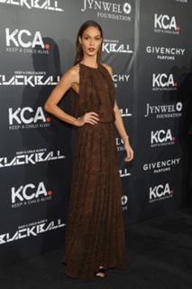 Joan Smalls feet photo thumbnail