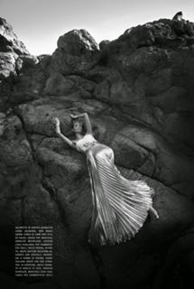 Joan Smalls feet photo thumbnail