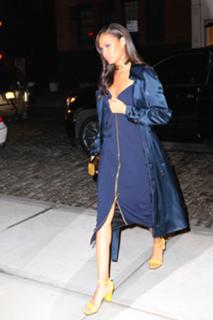 Joan Smalls feet photo thumbnail