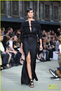 Joan Smalls feet photo thumbnail