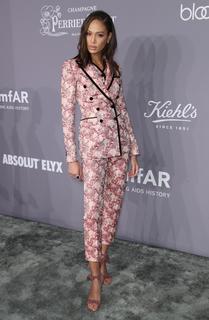 Joan Smalls feet photo thumbnail