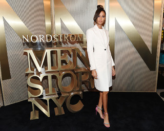 Joan Smalls feet photo thumbnail