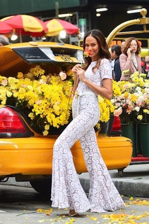 Joan Smalls feet photo thumbnail