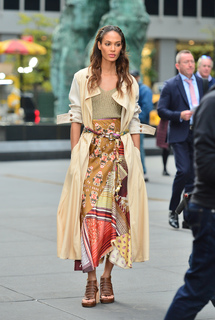 Joan Smalls feet photo thumbnail