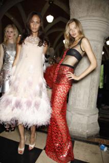 Joan Smalls feet photo thumbnail