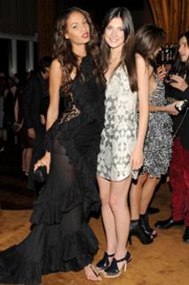 Joan Smalls feet photo thumbnail