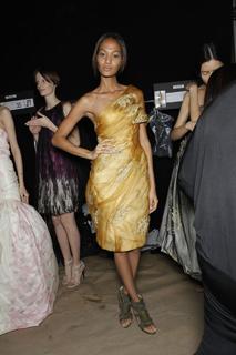 Joan Smalls feet photo thumbnail