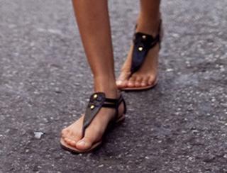 Joan Smalls feet photo thumbnail