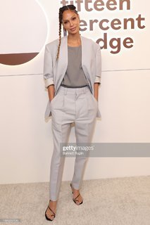 Joan Smalls feet photo thumbnail