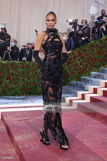 Joan Smalls feet photo thumbnail