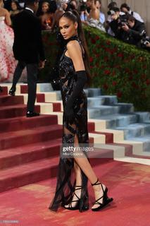 Joan Smalls feet photo thumbnail