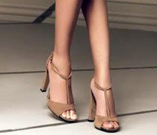 Joan Smalls feet photo thumbnail