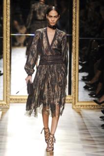 Joan Smalls feet photo thumbnail