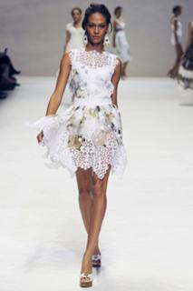 Joan Smalls feet photo thumbnail