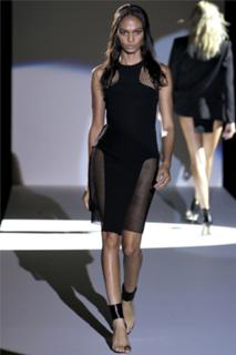 Joan Smalls feet photo thumbnail