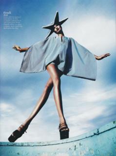 Joan Smalls feet photo thumbnail