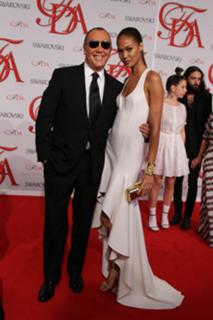 Joan Smalls feet photo thumbnail