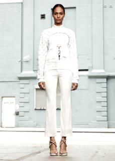 Joan Smalls feet photo thumbnail