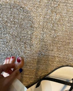 Joan Smalls feet photo thumbnail