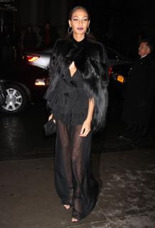 Joan Smalls feet photo thumbnail