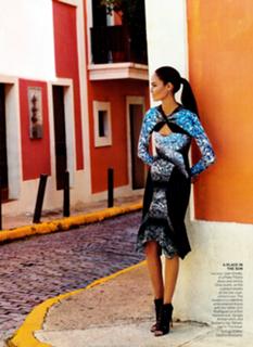 Joan Smalls feet photo thumbnail